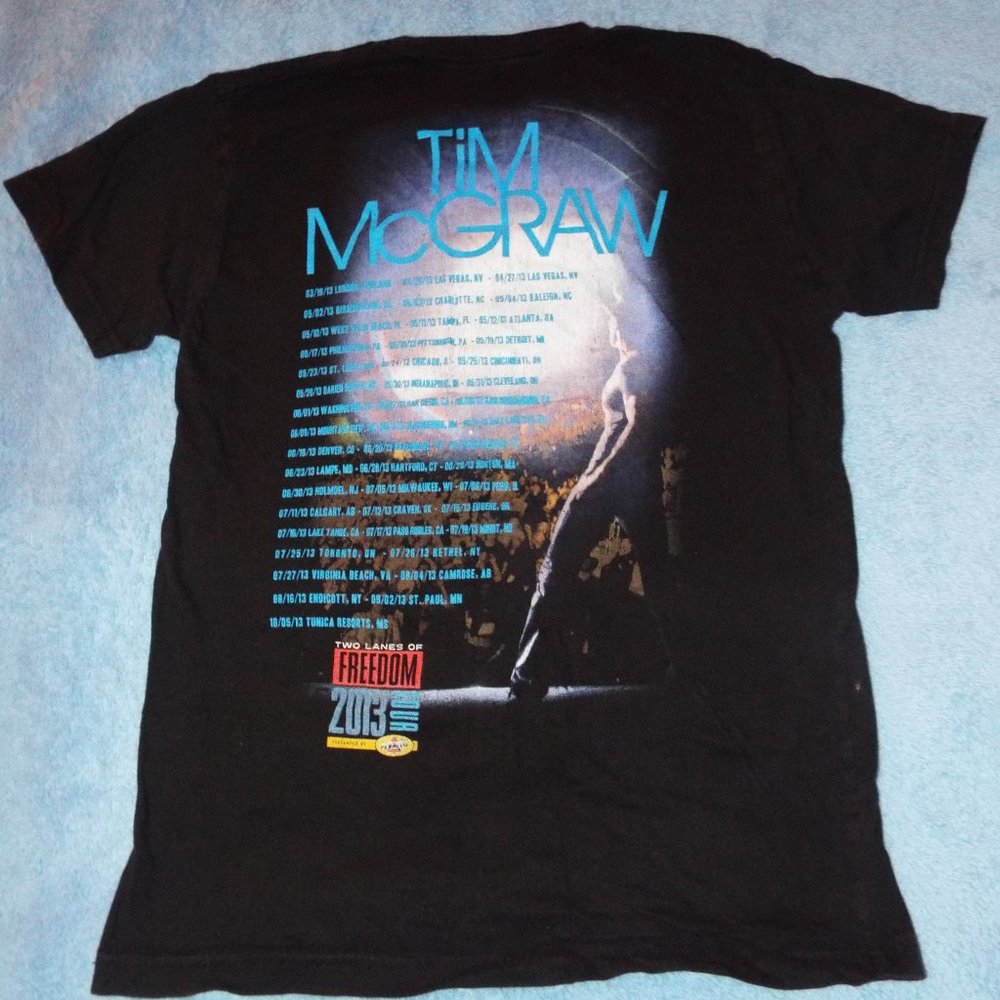Tim McGraw Two Lanes Of Freedom Size Small 2013 Tour - Picture 5 of 5